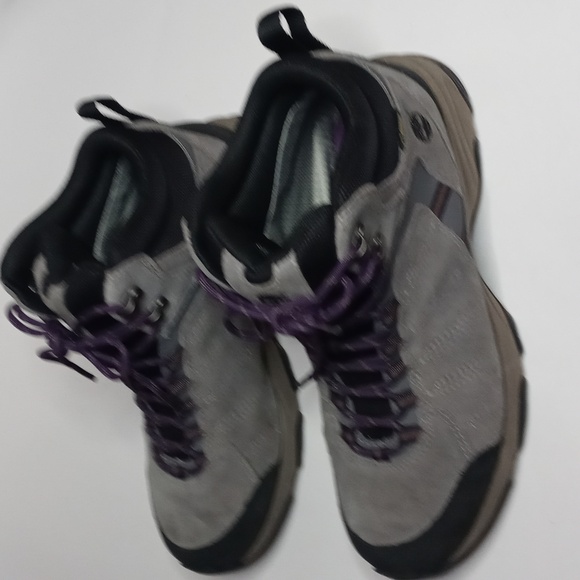 Timberland Women's Gore Tex Suede Hiking Boots - Picture 3 of 8